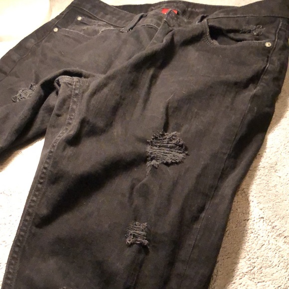 Arizona Jeans Sz 11/Black distressed Boyfriend/5 pockets/belt loops/straight leg - Picture 9 of 16